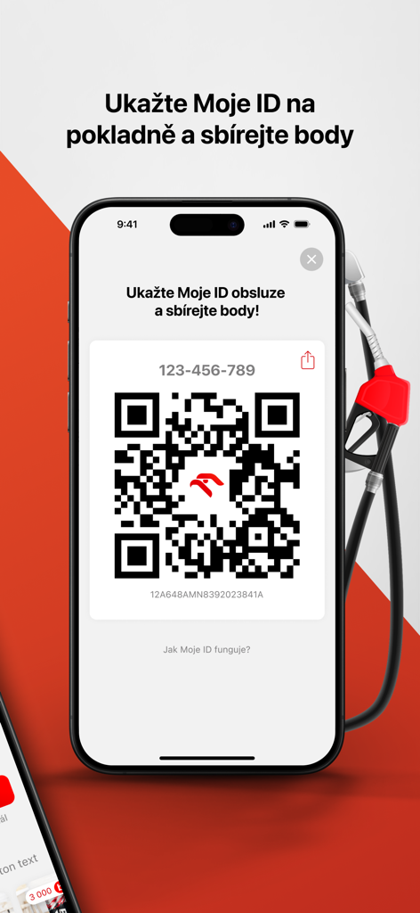 Mobile app screen showing a QR code for the ORLEN loyalty program to collect points