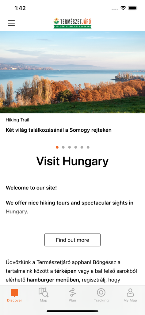 Página de descubrimiento de la aplicación Természetjáró que muestra sugerencias de rutas de senderismo en Hungría