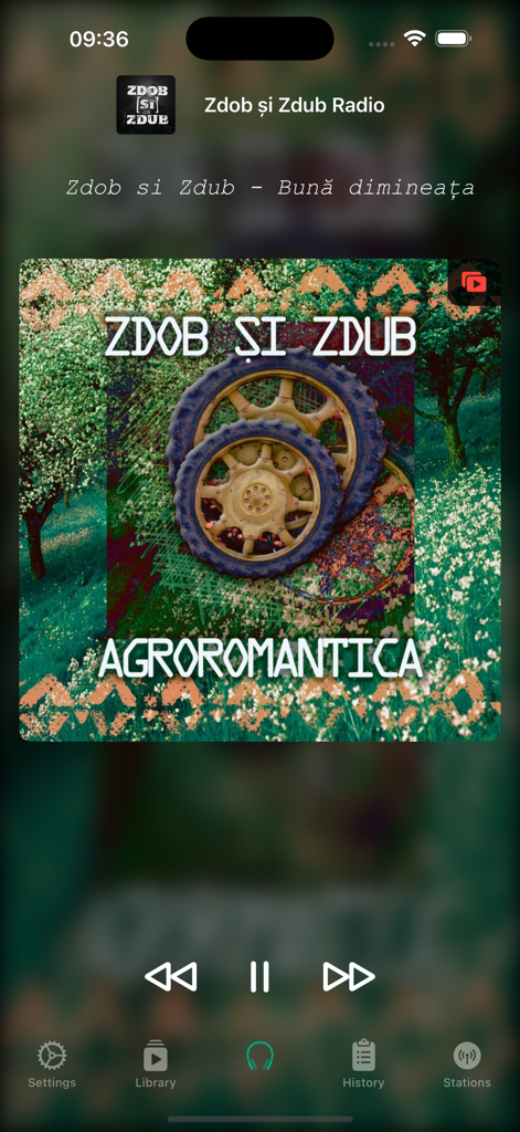 Interfaz del reproductor de música de Radio MD mostrando la canción Buna Dimineata de Zdob si Zdub del álbum Agroromantica.