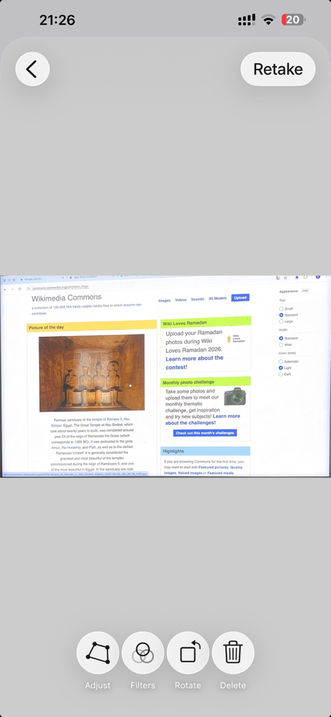 PureScan: Document Scanner - Interfaccia dell'app PureScan per modificare e filtrare un documento scansionato