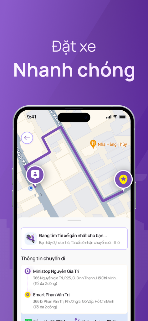 MOOVTEK - Interfaz de la aplicación MOOVTEK que muestra un mapa con una ruta y el estado de la reserva del viaje en vietnamita