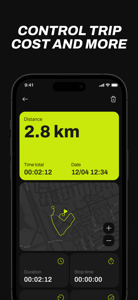 Interface de um aplicativo de rastreamento GPS mostrando a distância da viagem, duração e mapa da rota
