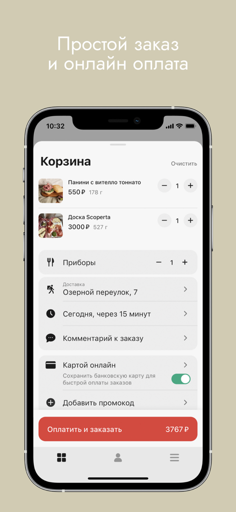 Bildschirm einer mobilen App, der einen Warenkorb mit italienischen Paninis und Wurstplatten anzeigt, bereit zur Online-Zahlung