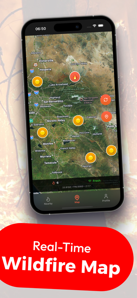 Pantalla de iPhone mostrando un mapa de incendios forestales en tiempo real con ubicaciones de incendios activos en el sur de California