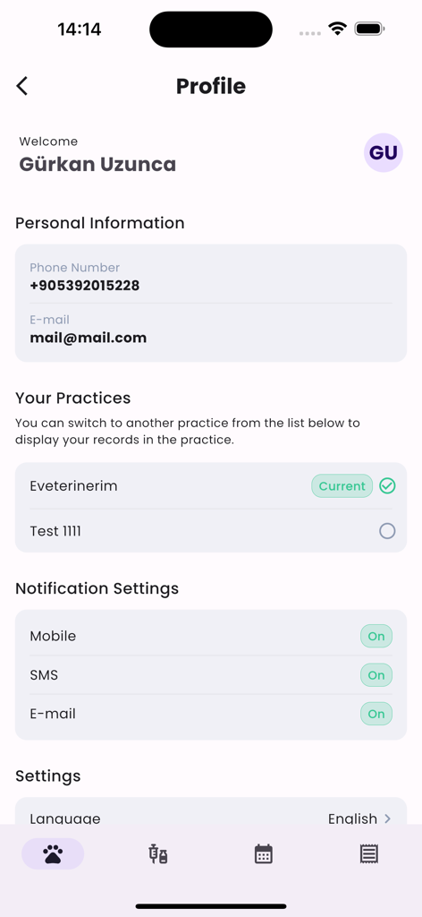 Veterian - Pet Health & Care - Veterianアプリのユーザープロフィール画面。個人情報と通知設定が表示されています。