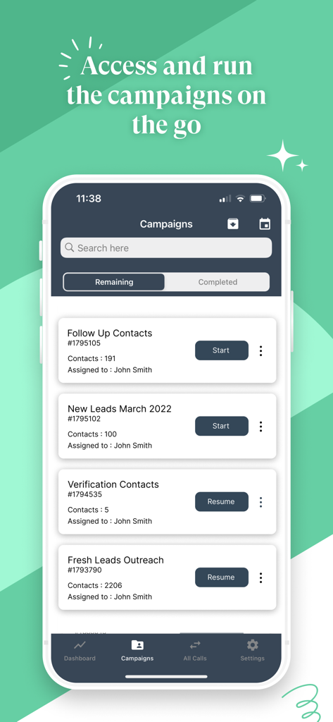 Sales Dialer by JustCall - Interfaz de aplicación móvil que muestra múltiples campañas de llamadas de ventas salientes con botones de inicio y reanudación