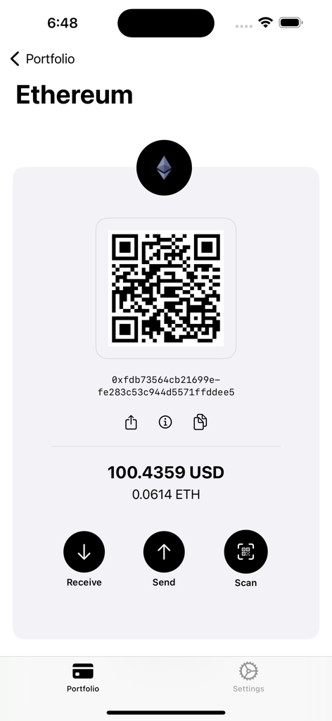 Cryptnox: Your Web3 Wallet - Interfaz de la billetera Ethereum de la aplicación Cryptnox que muestra el código QR y el saldo