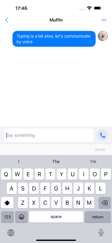 Interface of the Sahra Chat app showing a text conversation with an option to switch to voice communication