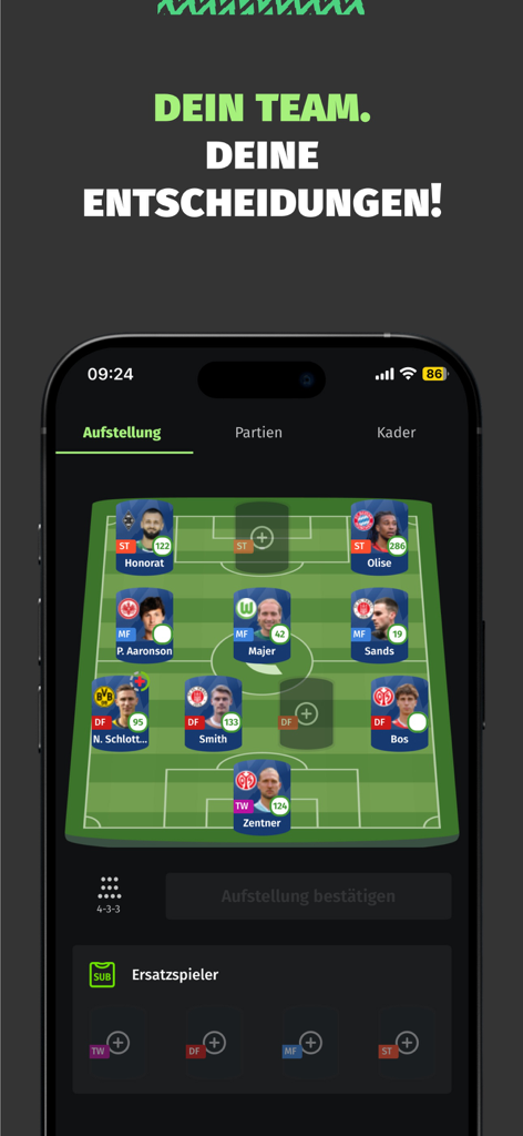 A mobile app interface of Comunio showing a fantasy soccer team lineup and tactical formation on a digital field.