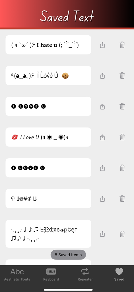 Fancy Keyboard - Cool Letters - Interface montrant des styles de texte et des symboles esthétiques sauvegardés dans l'application Fancy Keyboard