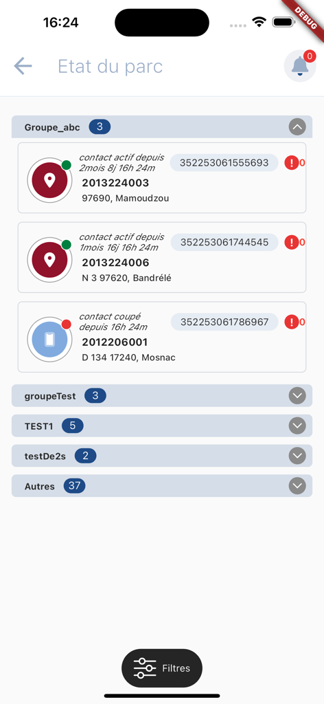 Écran de l'application Exdat affichant le statut de la flotte en temps réel et le suivi de la localisation des véhicules.