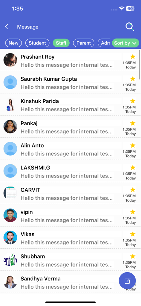 Pantalla de mensajes de la aplicación CampusCare 10x con filtros de estudiantes y padres