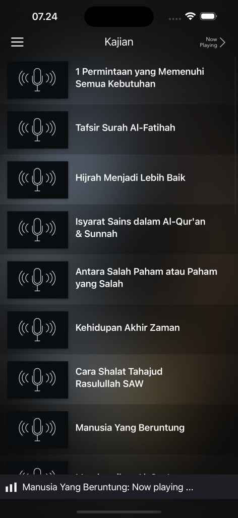 Kajian Ust. Adi Hidayat - Interface of the Kajian Ust. Adi Hidayat app showing a list of Islamic audio lectures