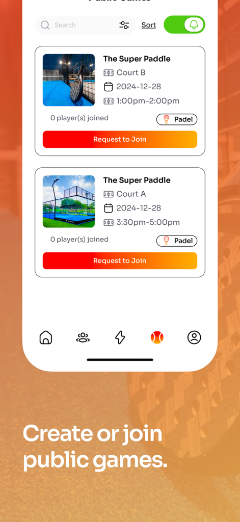 Sportciety - Interface de l'application Sportciety montrant les parties publiques de padel disponibles avec des détails sur l'heure du terrain et un bouton pour demander à rejoindre.