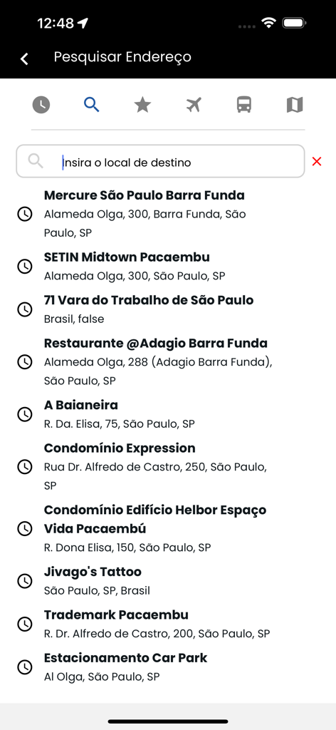 Táxi Belô - Pantalla de búsqueda de direcciones en la aplicación Taxi Belo que muestra una lista de ubicaciones sugeridas para un viaje en taxi