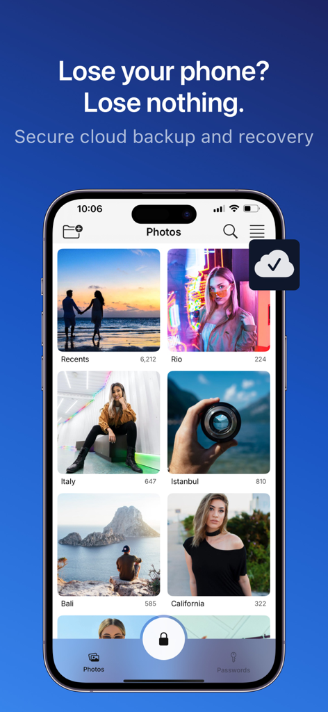 Interface de l'application Vaulty montrant la sauvegarde cloud sécurisée et la récupération pour les albums de photos privés.