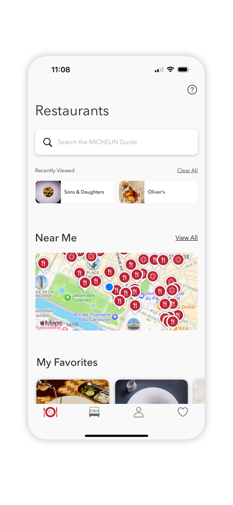 The MICHELIN Guide - La pantalla de la aplicación La Guía MICHELIN mostrando la búsqueda de restaurantes y un mapa de los lugares de comida cercanos.