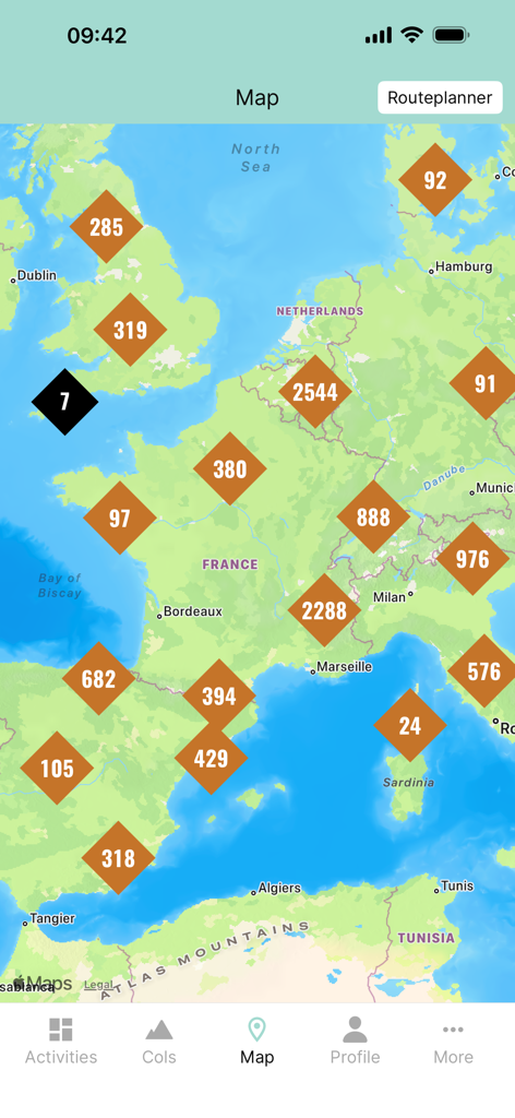 myCols - your cycling climbs - Interactive map of Europe showing the distribution and number of cycling climbs in the myCols app