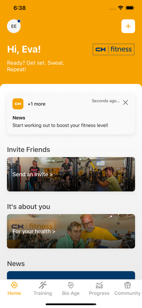 CK Fitness - Startbildschirm der CK Fitness App mit personalisierter Begrüßung, Nachrichten-Updates und Navigation zur Trainingsverfolgung