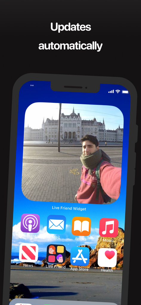 Comet: Live Friends Widget - Tela inicial de iPhone com um widget de foto ao vivo do aplicativo Comet mostrando uma selfie de um amigo
