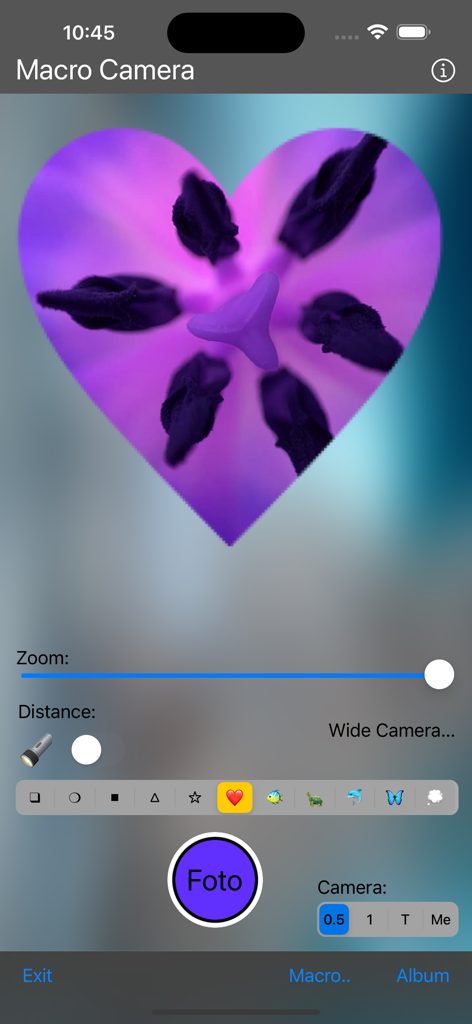 Macro-Camera - Interfaz de la aplicación Macro Camera con un recorte en forma de corazón sobre una flor morada con controles de fotografía