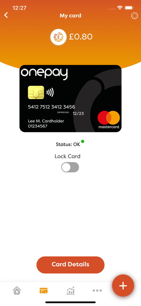 My OnePay - Interfaz de la aplicación móvil My OnePay que muestra una tarjeta virtual con saldo y un interruptor para bloquear tarjeta