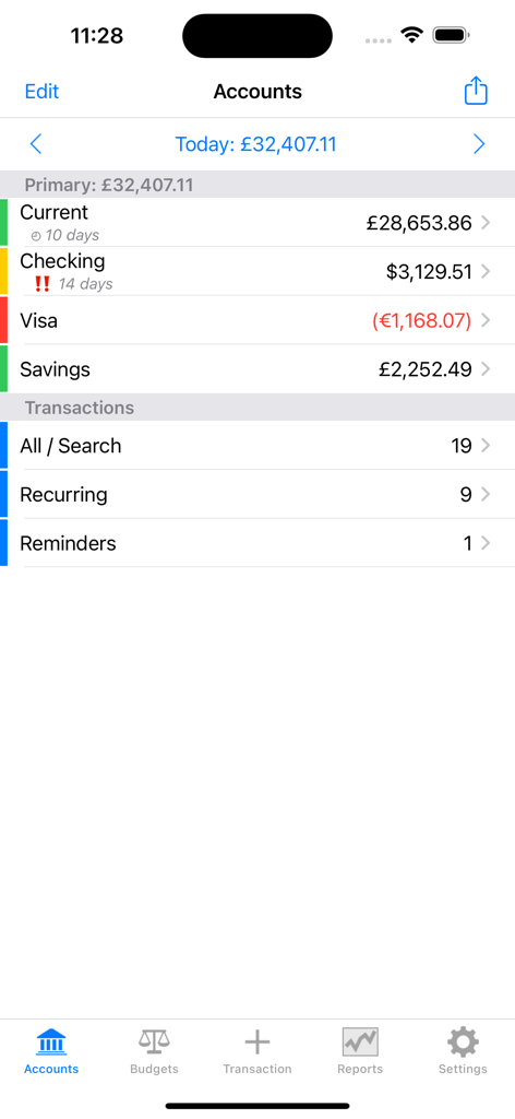 Interface do Account Tracker mostrando várias contas bancárias e saldos em diferentes moedas