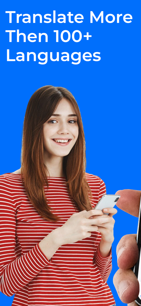 100以上の言語の翻訳を宣伝するテキストが表示されたスマートフォンを持つ若い女性