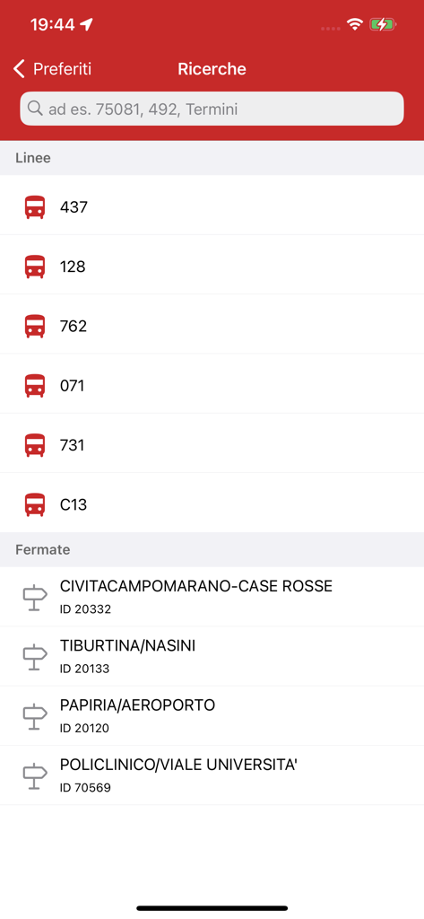 Interfaz de búsqueda de la aplicación Probus Rome mostrando líneas de autobús y paradas de transporte