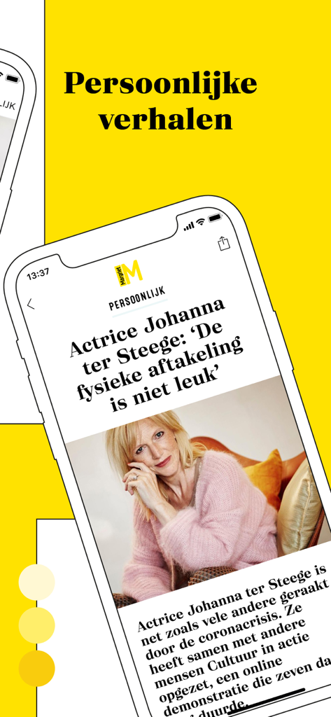 Un smartphone mostrando un artículo de historia personal en la aplicación de estilo de vida Margriet para mujeres mayores de 50 años.