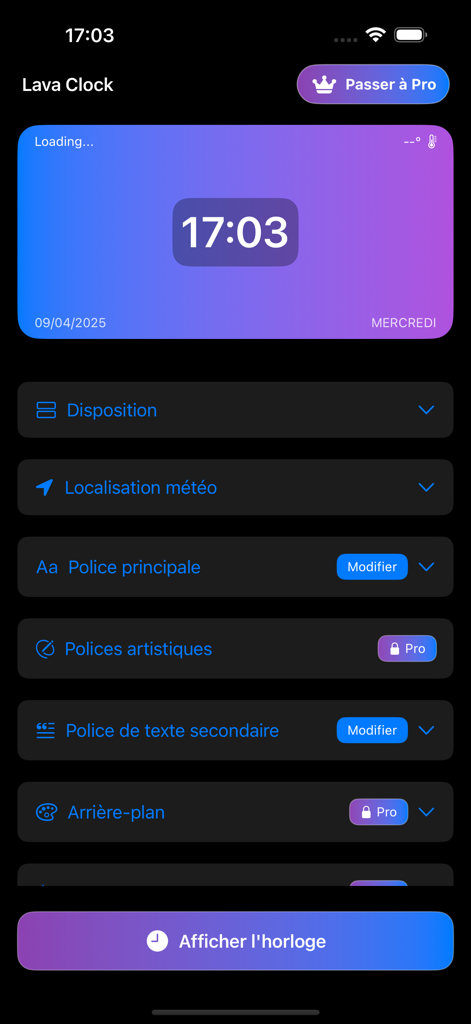 Lava Clock - Interfaz de la aplicación Lava Clock que muestra opciones de personalización para fuentes y fondos con una vista previa de reloj con gradiente púrpura