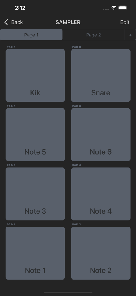 Interfaccia campionatore dell'app PLAYBACK With Metronome che mostra pad di trigger personalizzabili per campioni di batteria e note musicali
