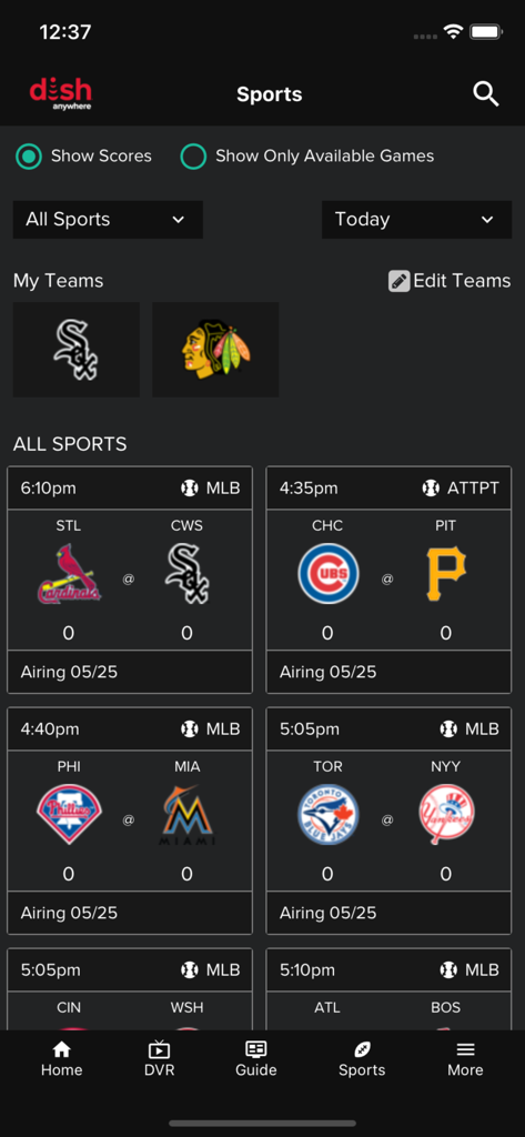 Interface de esportes do aplicativo móvel DISH Anywhere mostrando placares de jogos ao vivo e uma seção personalizada de meus times