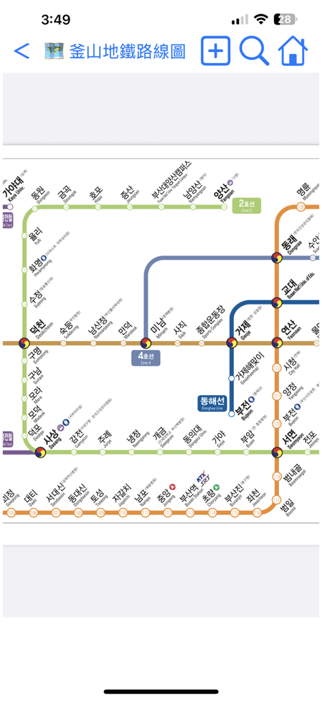 Una mappa dettagliata del sistema metropolitano di Busan con nomi di stazioni in inglese e coreano per una facile navigazione