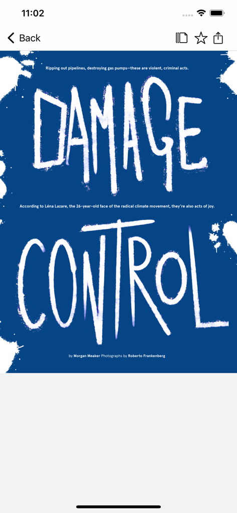 파란색 배경에 굵은 타이포그래피가 특징인 WIRED 매거진 앱의 Damage Control 디지털 기사 제목 페이지.