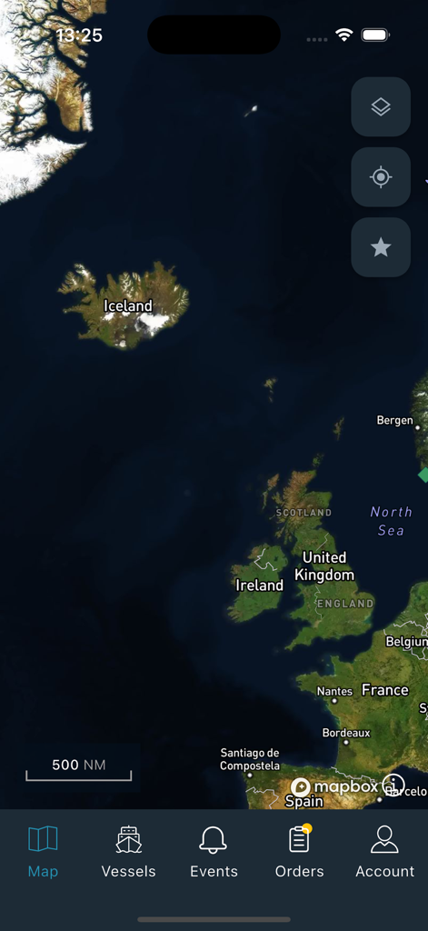 NAVTOR NavFleet - Satellitenkartenansicht des Nordatlantiks und Europas für die maritime Schiffsverfolgung in der NAVTOR NavFleet App