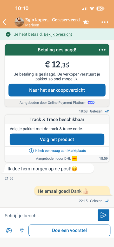 Marktplaats app screenshot showing a successful payment confirmation and package tracking information in the message center