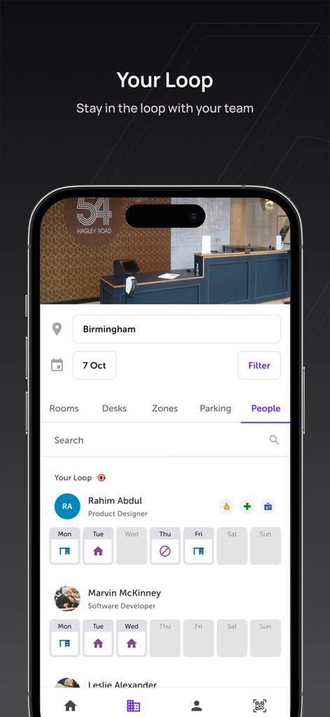RICOH Spaces - RICOH Spaces app showing team member office schedules and locations
