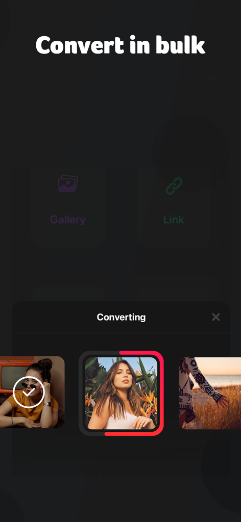 MP3 Converter: Video to Audio - 갤러리 및 링크 가져오기 옵션이 있는 일괄 변환 기능을 보여주는 MP3 변환기 앱 인터페이스