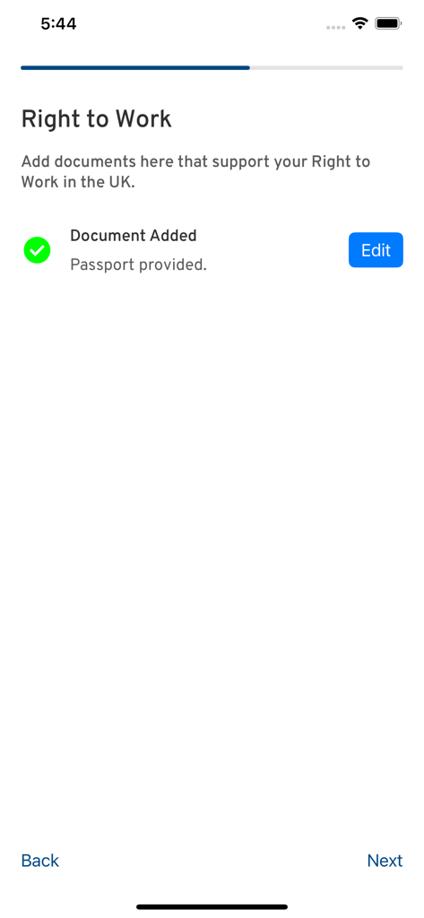 Écran montrant un passeport ajouté avec succès à l'application Experian Candidate Right to Work