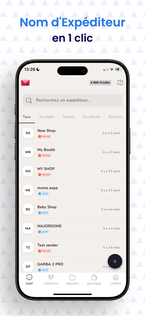 Interface do aplicativo móvel Mon SMS PRO mostrando uma lista de IDs de remetente profissionais para mensagens de texto empresariais.