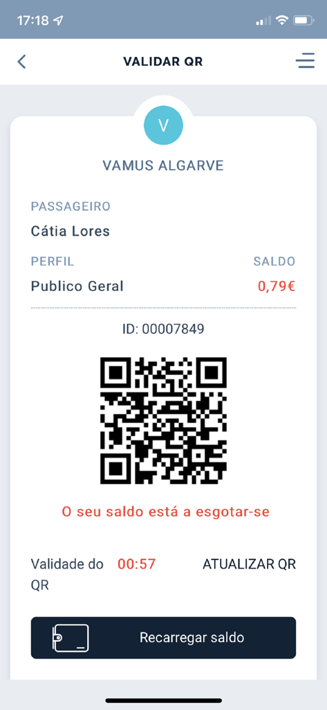 Vamus Algarve app screen showing a digital bus ticket QR code and account balance