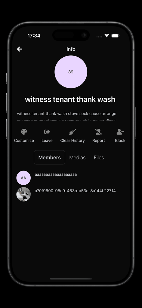 aSTRING Chaos - Group information screen of aSTRING Chaos app displaying chat members and settings.