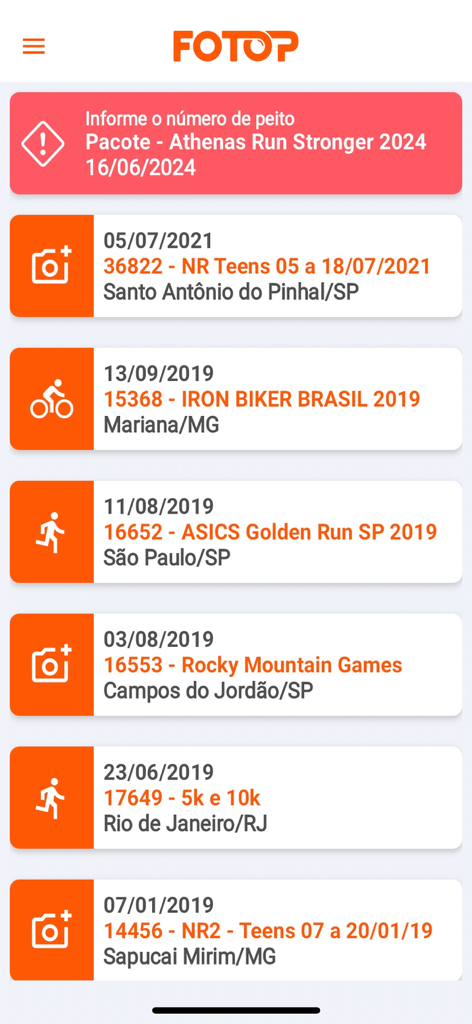 Fotop - Interface of the Fotop app showing a list of sporting events and race photo packages