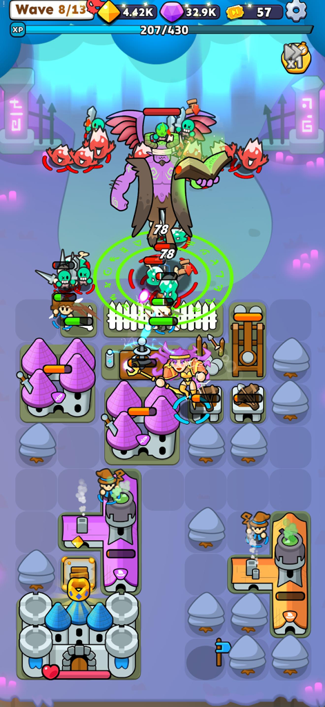 Fortress Merge - Una escena de batalla estratégica en Fortress Merge mostrando torres defendiéndose de oleadas de enemigos y un gran jefe alado.