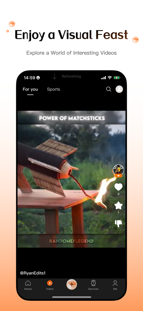 Wearfit Pro - Wearfit Proアプリのビデオ発見セクションのインターフェース。トレンドのショートビデオが表示されています。