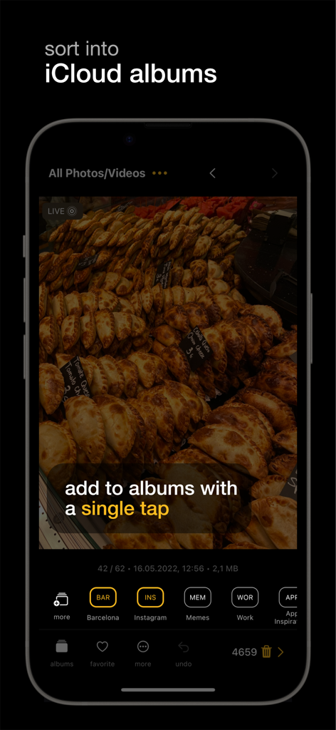 phoom - Photo Manager&Cleaner - Sorting photos into iCloud albums with a single tap in the phoom app interface.