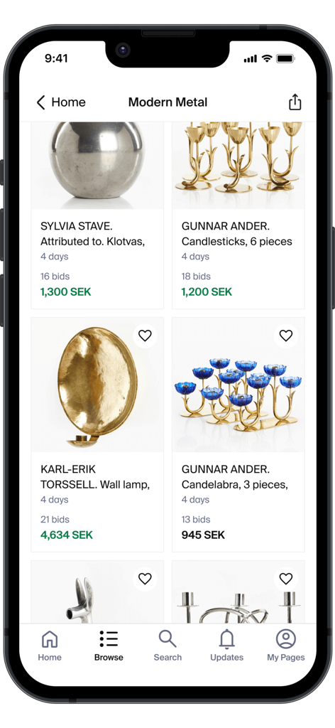 Auctionet - Interface de l'application Auctionet présentant des objets de collection et des articles de design vintage en métal mis aux enchères.