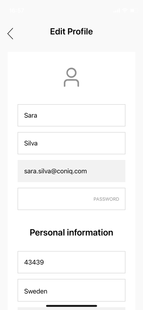 Hede Fashion Club app edit profile screen showing user information fields for name email and location