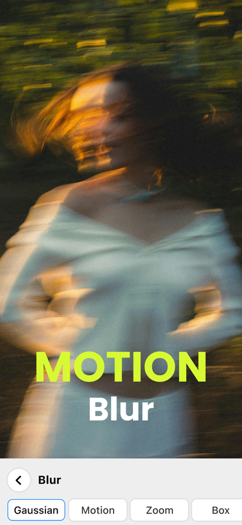 Motion Blur Photo Editor - 芸術的なモーションブラー効果が施された女性のポートレート。写真編集アプリのインターフェースが表示されています。